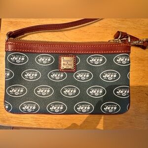 Dooney & Bourke Green Jets wristlet